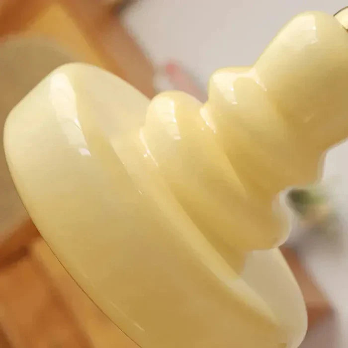 Designerska Lampa Wisząca z Mlecznego Szkła Bauhaus