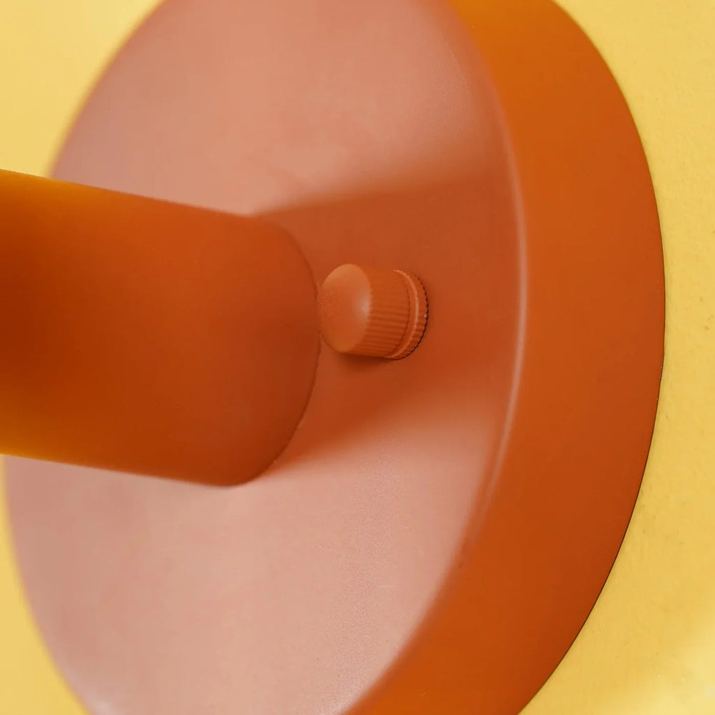 Nowoczesna Lampa Ścienna LED w Kształcie Łuku