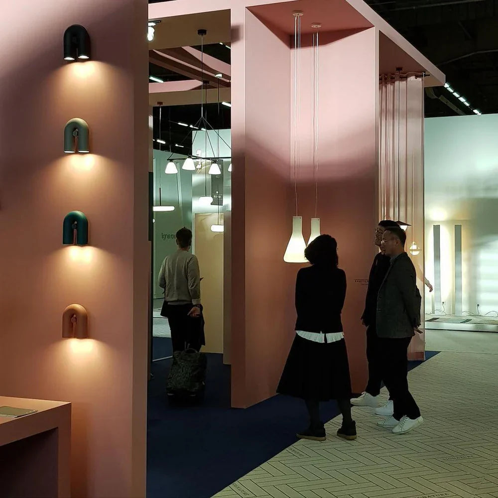 Nowoczesna Lampa Ścienna LED w Kształcie Łuku