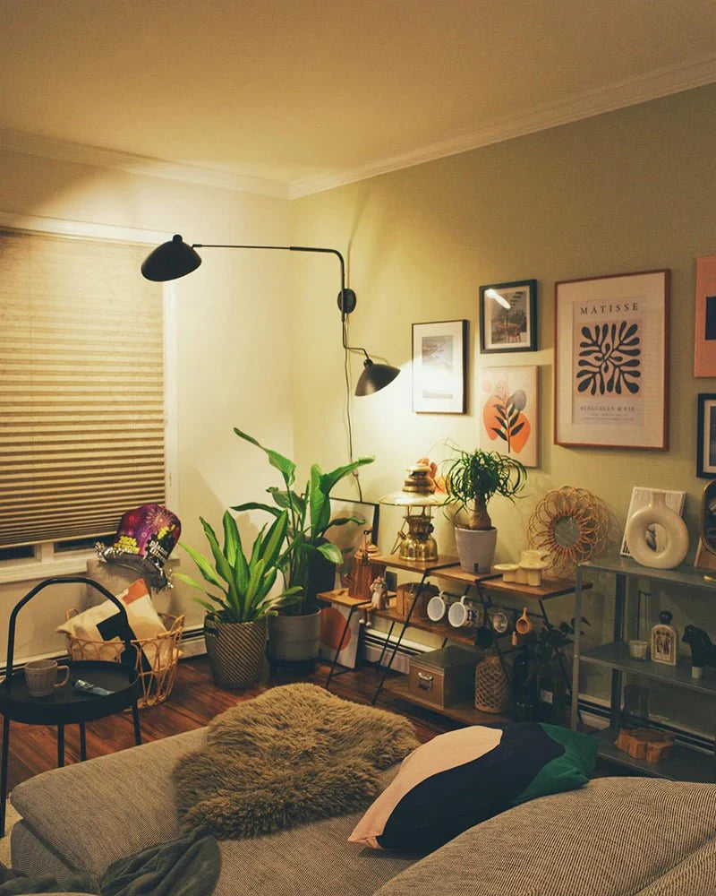 Designerska lampa ścienna z podwójnym ramieniem – regulowana lampa kinkietowa do salonu, biura lub sypialni