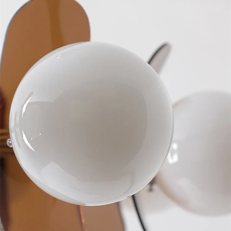 Lampa Wisząca Żyrandol Retro Modern z Kloszami Kuli Bauhaus