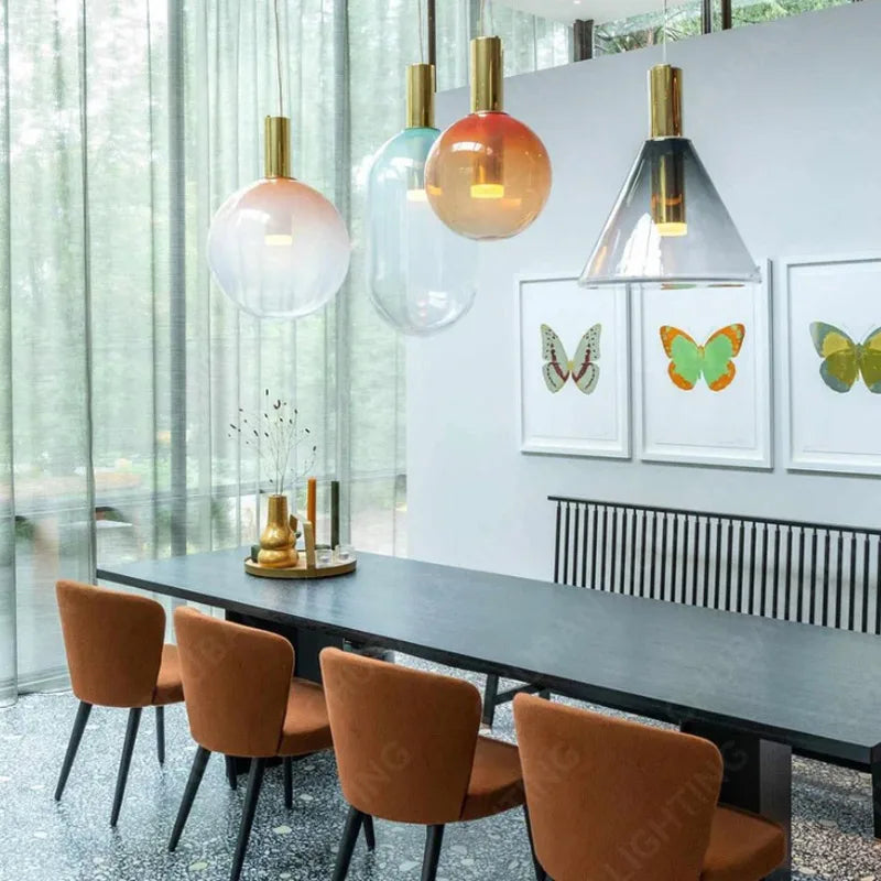 Designerska Lampa Wisząca LED – Nowoczesne Formy ze Szkła