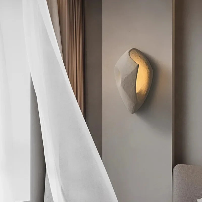 Designerska Lampa Ścienna w Stylu Organicznego Kamienia Boho