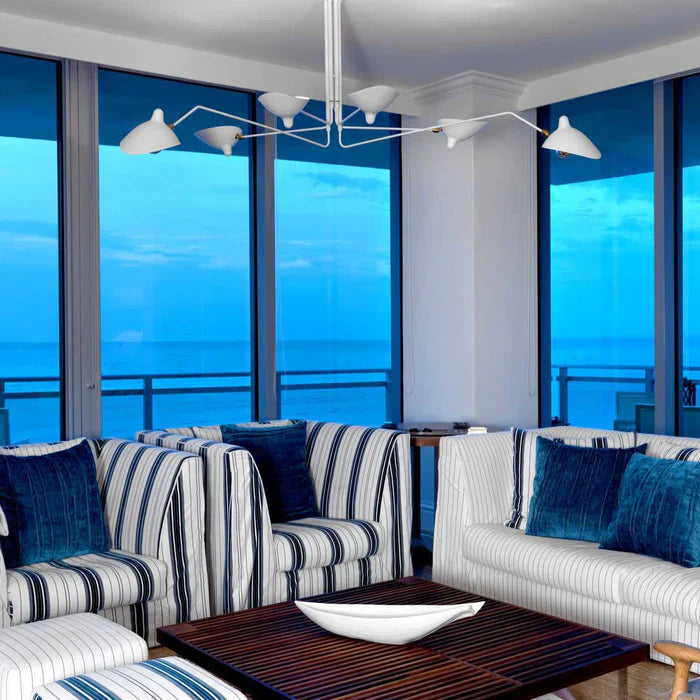 Czarna lampa sufitowa z obrotowymi ramionami – nowoczesny design