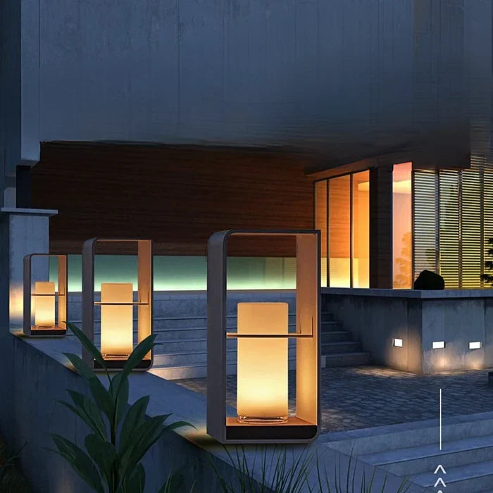 Nowoczesna Lampa Ogrodowa LED w Geometrycznej Ramie