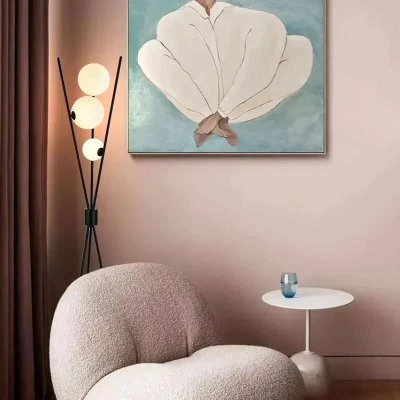 Designerska Lampa Stojąca LED z Kloszami w Kształcie Księżyca – Lampa Stołowa i Podłogowa na Trójnogu