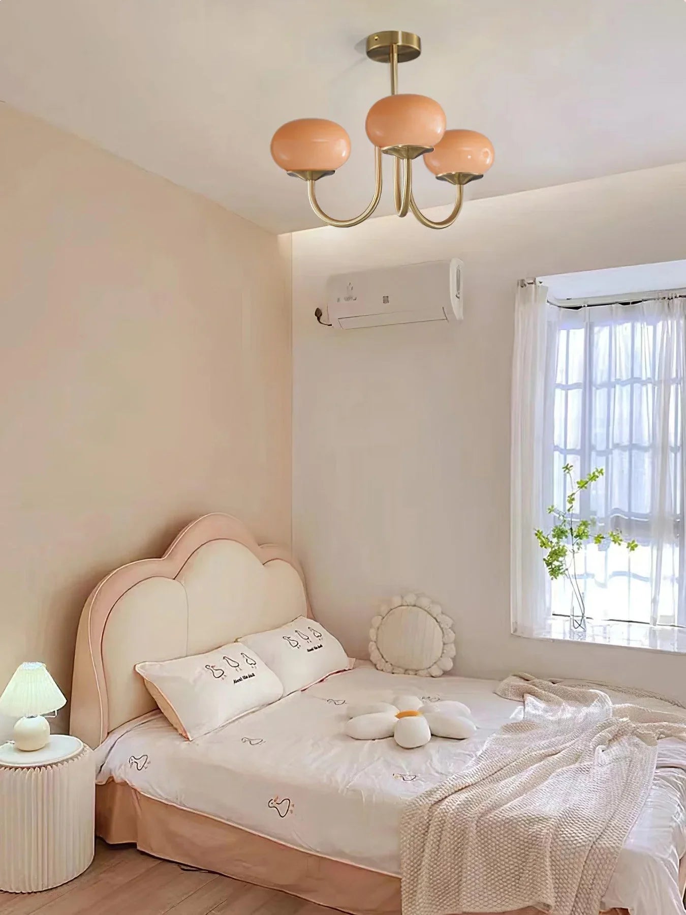 Lampa wisząca żyrandol w stylu retro glamour z kulistymi kloszami