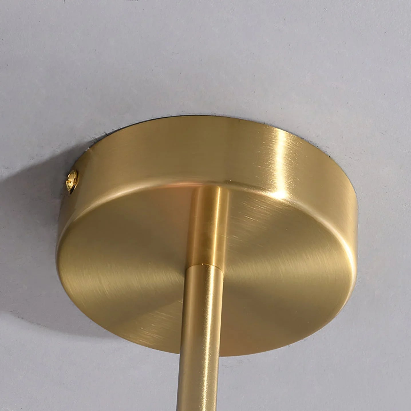 Lampa wisząca żyrandol w stylu retro glamour z kulistymi kloszami