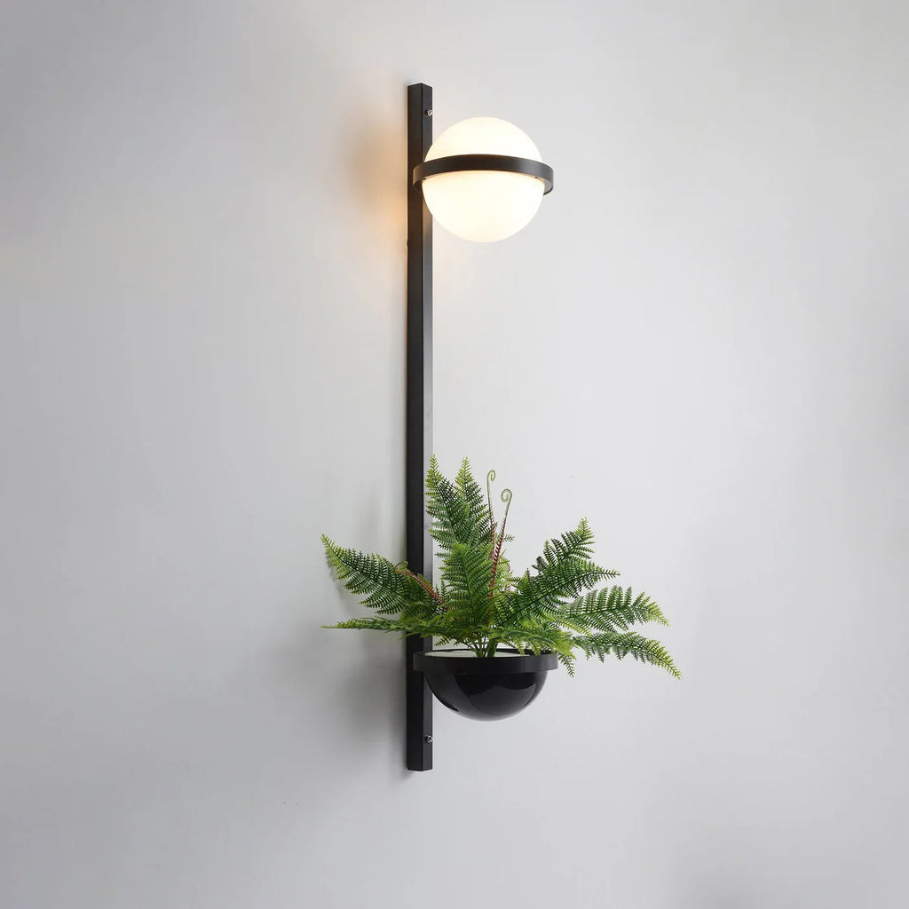 Nowoczesna Kinkietowa Lampa Ścienna z Kulkami LED i Doniczką