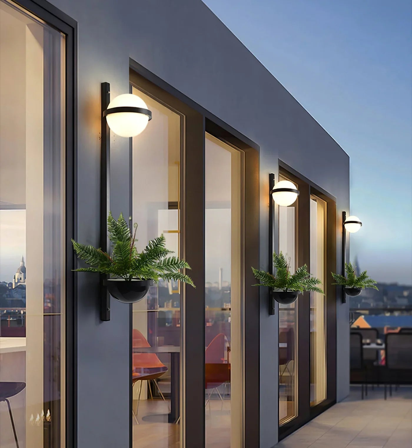 Nowoczesna Kinkietowa Lampa Ścienna z Kulkami LED i Doniczką