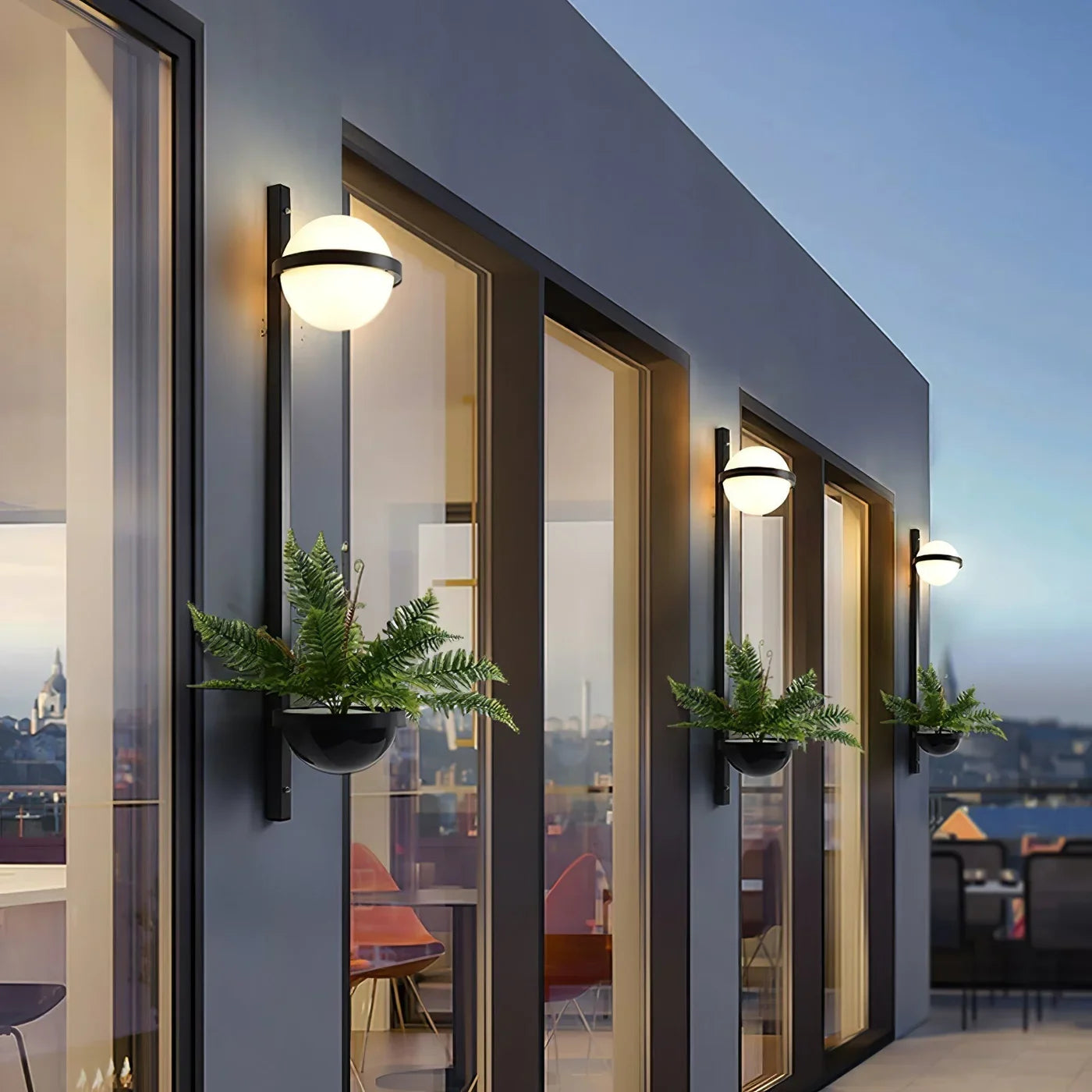 Nowoczesna Kinkietowa Lampa Ścienna z Kulkami LED i Doniczką