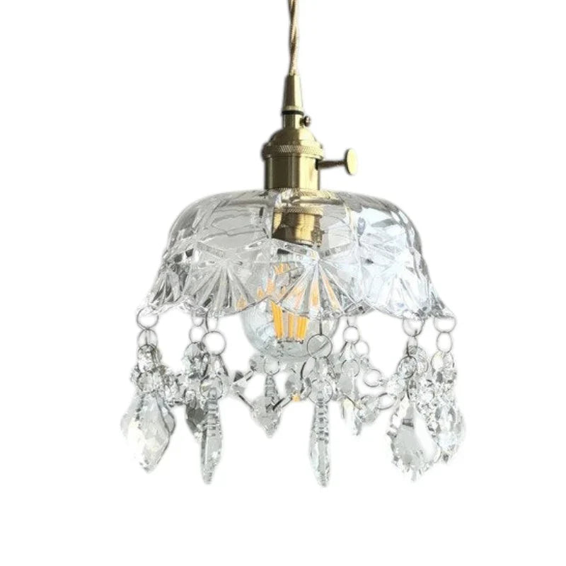 Lampa wisząca szklana retro kryształowa z mosiężnym wykończeniem