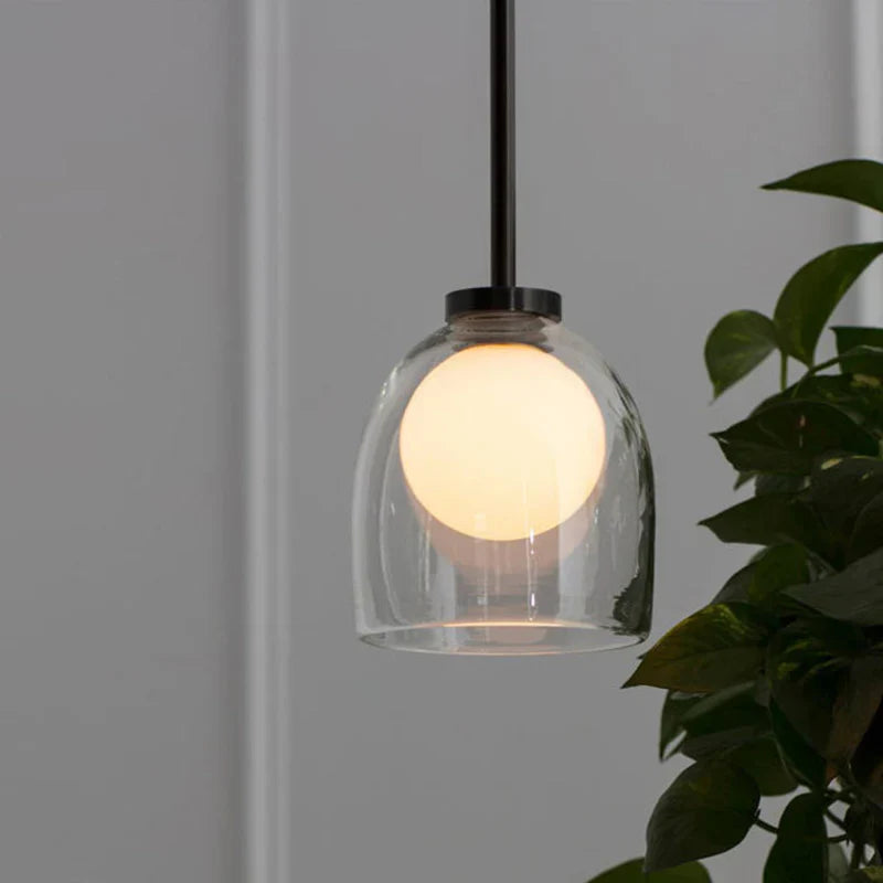 Elegancka Lampa Wisząca ze Szkła – Nowoczesny Minimalizm