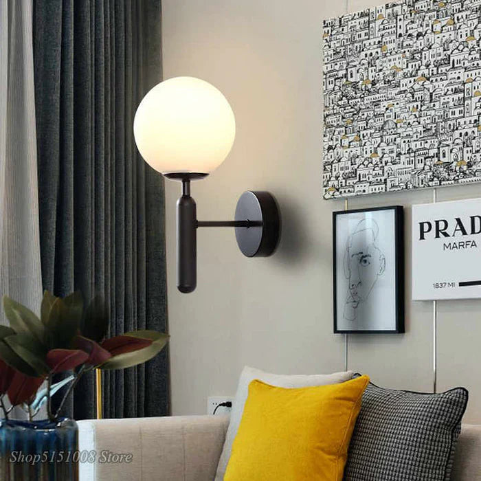 Elegancki Kinkiet Ścienny Lampa z Kloszem w Kształcie Kuli